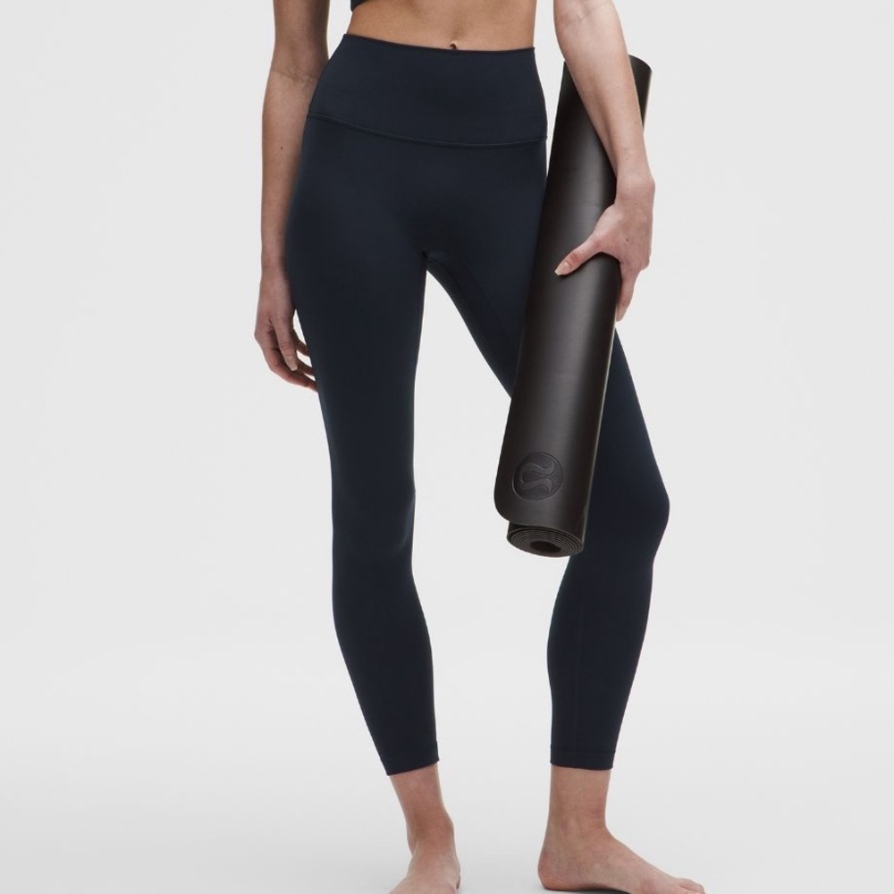 NWT lululemon Align No Line™ High-Rise
Pant 25"  True Navy size 6